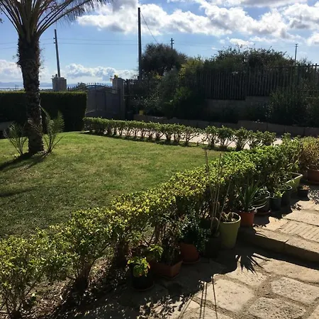 Casa Vacanze Sant'Antioco Apartment *